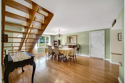 8210 Hillcrest Drive, Orland Park, IL 60462 - Photo 34
