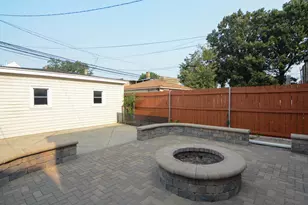 3644 N Albany Ave, Chicago, IL 60618 - Photo 20