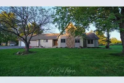 26143 N Anderson Road, Wauconda, IL 60084 - Photo 2
