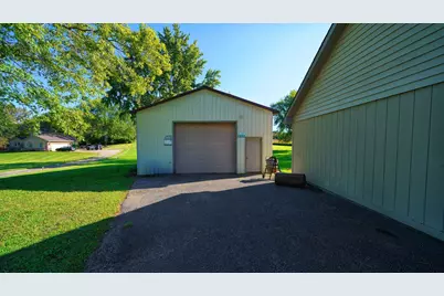 26143 N Anderson Road, Wauconda, IL 60084 - Photo 36