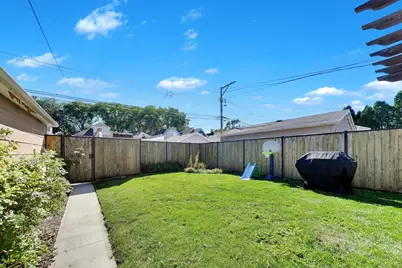 6309 W Waveland Avenue, Chicago, IL 60634 - Photo 34