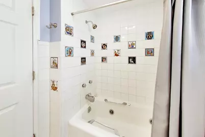 6309 W Waveland Avenue, Chicago, IL 60634 - Photo 18