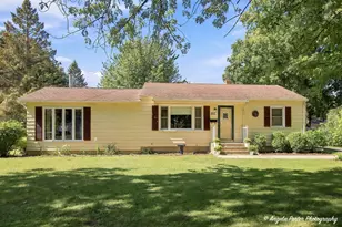 716 Kirkwood Ave, Winthrop Harbor, IL 60096 - Photo 2