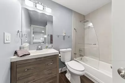 1400 N Elmhurst Road #318, Mount Prospect, IL 60056 - Photo 14