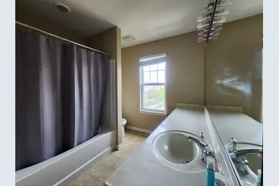 3383 Kentshire Circle #3383, Aurora, IL 60504 - Photo 4