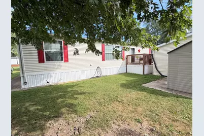 322 Avenue F, Bloomington, IL 61701 - Photo 30