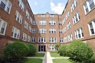 6948 N Wolcott Ave, Chicago, IL 60626 - Photo 1