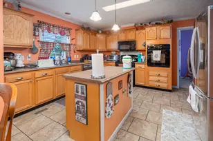 1535 Dewey Rd, Eldorado, IL 62930 - Photo 22