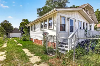 2335 11th Street, Rockford, IL 61104 - Photo 2