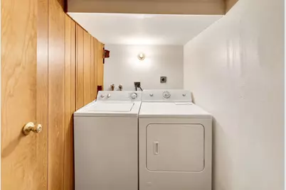 4252 N Whipple Street #1, Chicago, IL 60618 - Photo 12