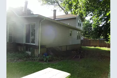 111 Millard Avenue, Fox River Grove, IL 60021 - Photo 2