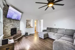 2S392 Harter Rd, Elburn, IL 60119 - Photo 8