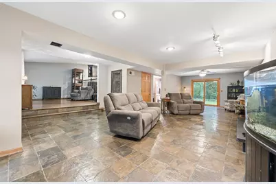 430 Spruce Drive, Schaumburg, IL 60193 - Photo 22