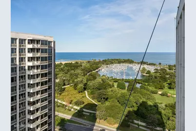4250 N Marine Drive #2815, Chicago, IL 60613 - Photo 4