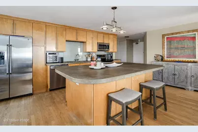 4250 N Marine Drive #2815, Chicago, IL 60613 - Photo 10