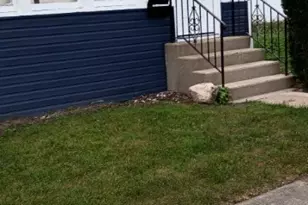112 Washington Park, Waukegan, IL 60085 - Photo 2