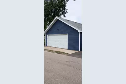 112 Washington Park, Waukegan, IL 60085 - Photo 8