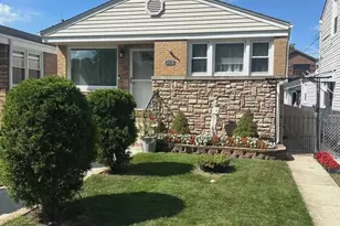3438 N Oriole Ave, Chicago, IL 60634 - Photo 1