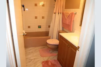 10048 S Pulaski Road #2C, Oak Lawn, IL 60453 - Photo 16