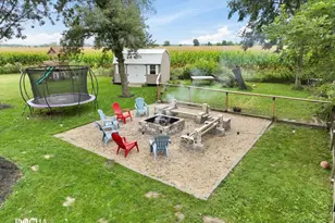 2714 N 3853rd Rd, Sheridan, IL 60551 - Photo 34