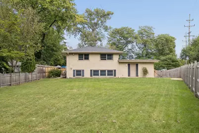 652 S Poplar Avenue, Elmhurst, IL 60126 - Photo 28