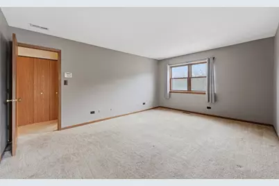 1083 Greenwood Circle, Woodstock, IL 60098 - Photo 14