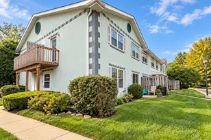 1083 Greenwood Cir, Woodstock, IL 60098 - Photo 1