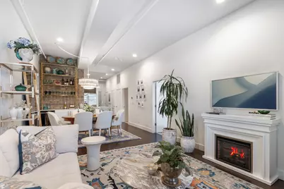 3133 N Lakewood Avenue #2F, Chicago, IL 60657 - Photo 6