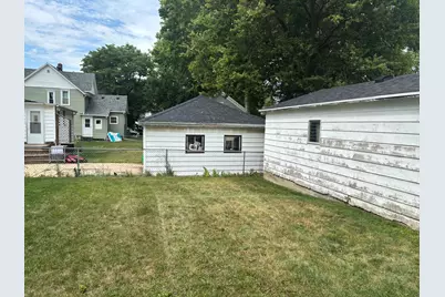 714 S Walnut Avenue, Freeport, IL 61032 - Photo 14