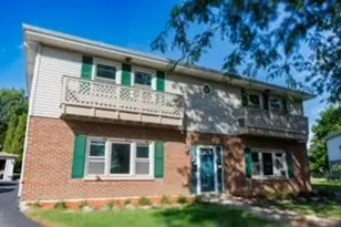 515 Eichler Dr, West Dundee, IL 60118 - Photo 1
