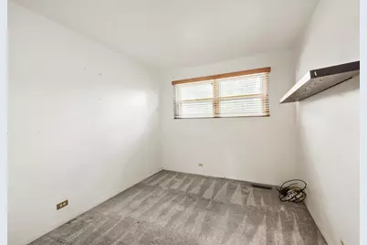 918 S Owen Street, Mount Prospect, IL 60056 - Photo 18