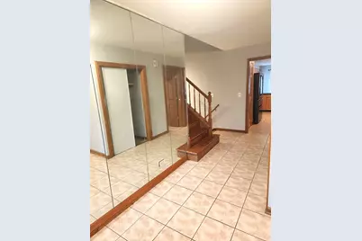 12 Mill Pond Drive, Glendale Heights, IL 60139 - Photo 4