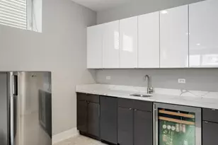 2544 W Warren Blvd, Chicago, IL 60612 - Photo 14