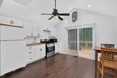 521 Elaine Terrace, Lakemoor, IL 60051 - Photo 8
