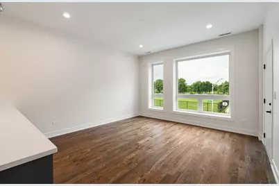 408 E 50th Place #3W, Chicago, IL 60615 - Photo 4