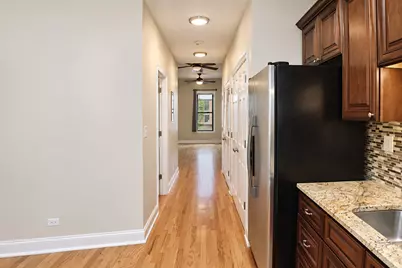 1120 W Grand Avenue #2, Chicago, IL 60642 - Photo 22