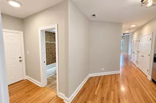 1120 W Grand Ave, Chicago, IL 60642 - Photo 28