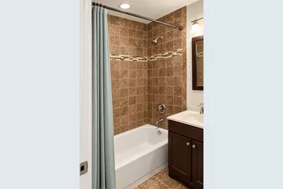 1120 W Grand Avenue #2, Chicago, IL 60642 - Photo 30