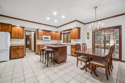 2310 Big Woods Drive, Batavia, IL 60510 - Photo 8