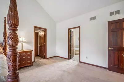 2310 Big Woods Drive, Batavia, IL 60510 - Photo 18