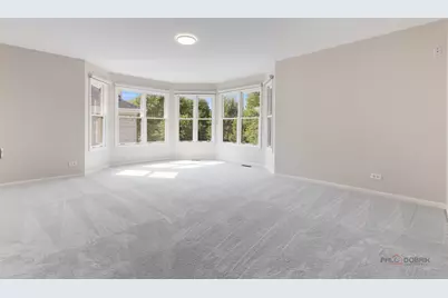 818 W Lukas Avenue, Palatine, IL 60067 - Photo 22