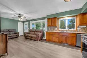310 Water St, Earlville, IL 60518 - Photo 6