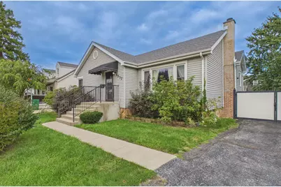 [Address not provided], Oak Lawn, IL 60453 - Photo 2