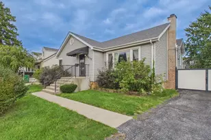 9537 Central Ave, Oak Lawn, IL 60453 - Photo 2