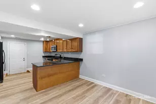 4558 N Kostner Ave, Chicago, IL 60630 - Photo 10