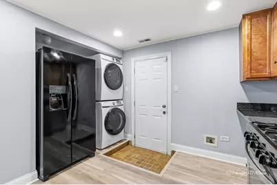 4558 N Kostner Avenue #G, Chicago, IL 60630 - Photo 8