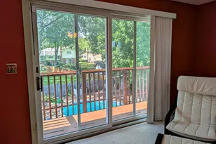 910 E Cherry Ln, Arlington Heights, IL 60004 - Photo 14