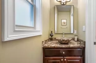 4906 N Kruger Ave, Chicago, IL 60630 - Photo 6