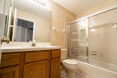 2157 N Lake Shore Circle, Arlington Heights, IL 60004 - Photo 22