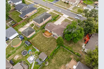 8515 Leclaire Avenue, Burbank, IL 60459 - Photo 24